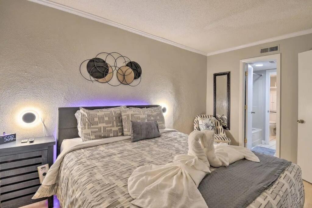 Appartement Coastal Escape Penthouse With Ocean Views à Myrtle Beach Extérieur photo