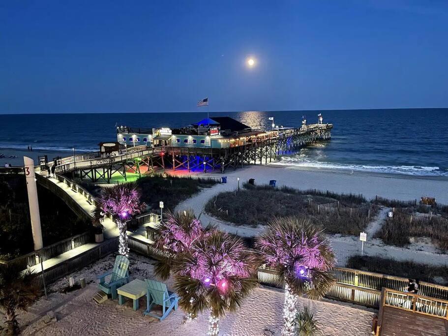Appartement Coastal Escape Penthouse With Ocean Views à Myrtle Beach Extérieur photo